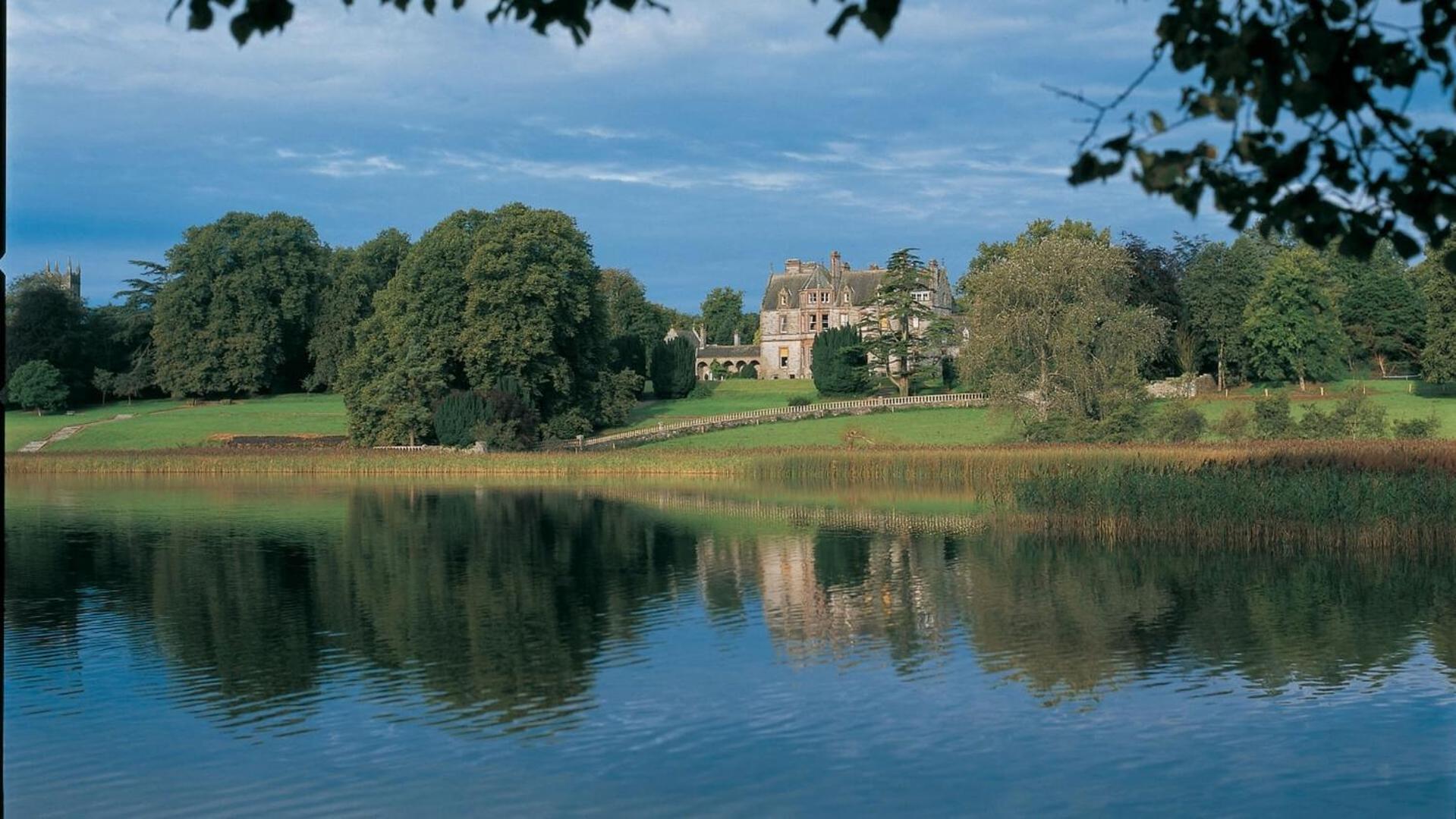 فيلا Old Stable Mews Castle Leslie Glaslough المظهر الخارجي الصورة
