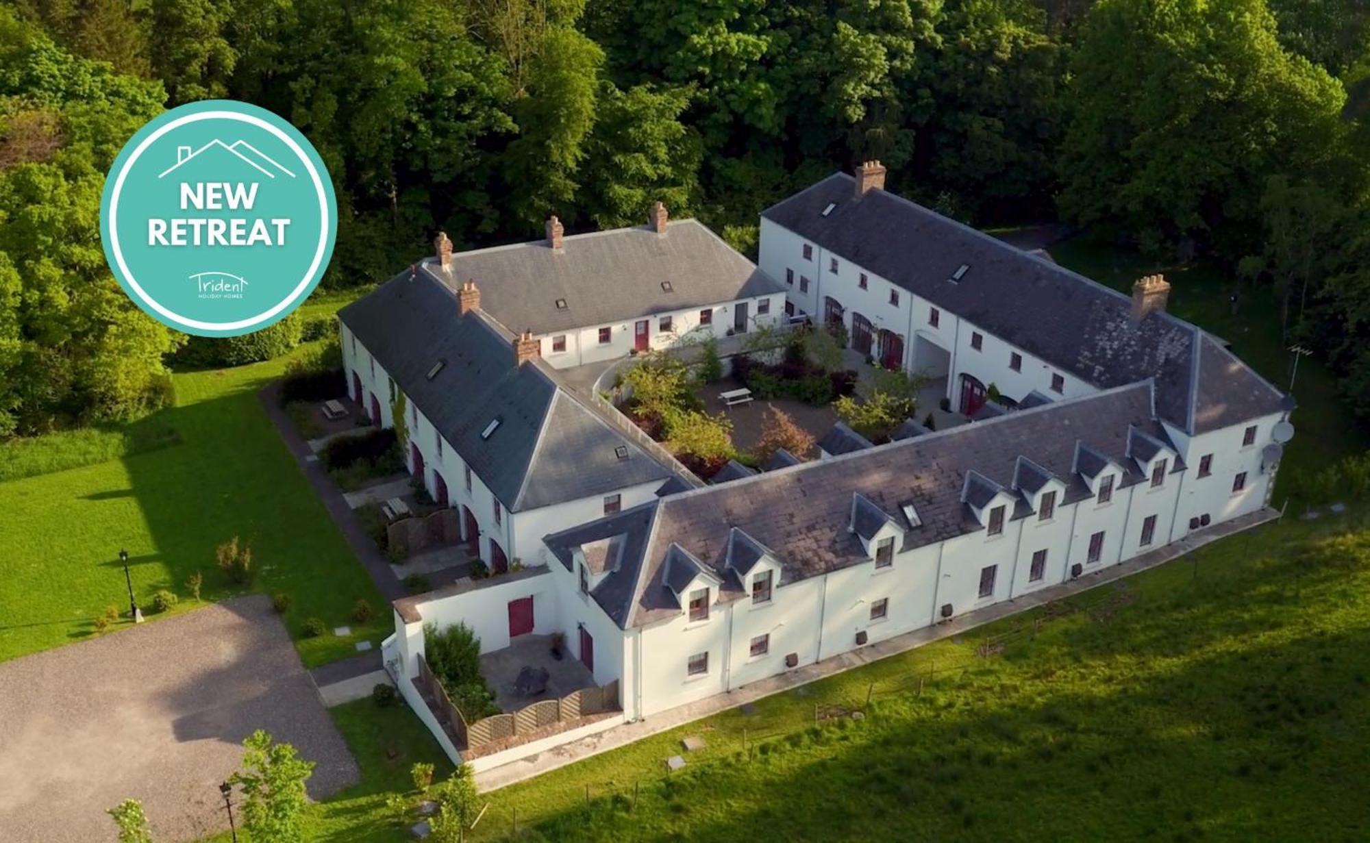 فيلا Old Stable Mews Castle Leslie Glaslough المظهر الخارجي الصورة